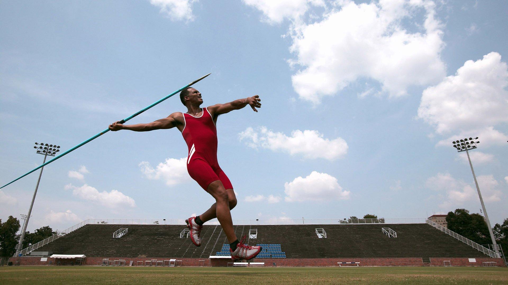 激烈角逐!全国田径锦标赛4×100米接力赛上演巅峰对决