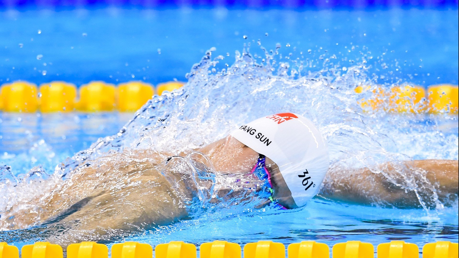 库里三分球神准再创纪录 勇士主场大胜对手