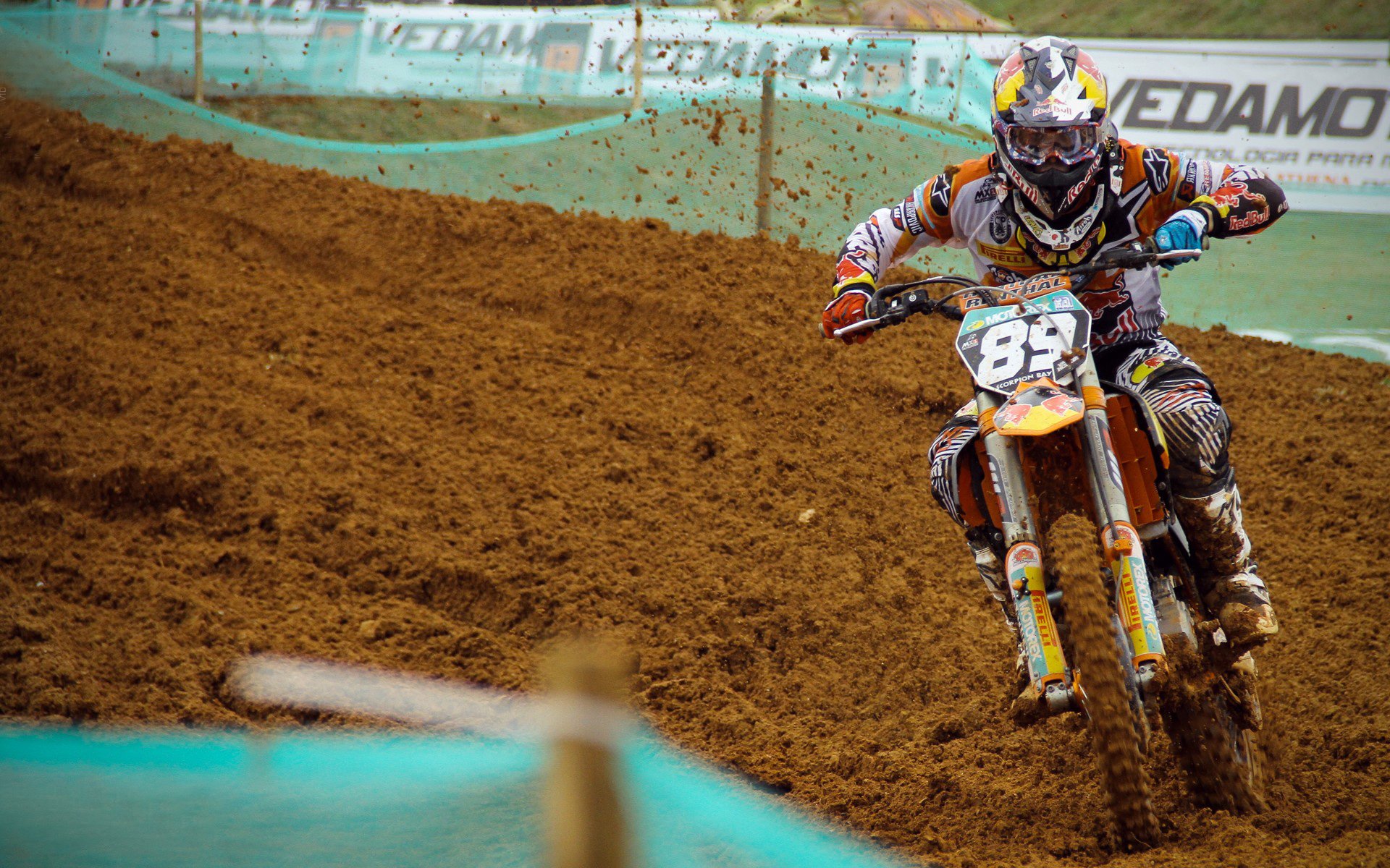 全球首届机器人足球世界杯落幕,科技与体育融合开启新纪元